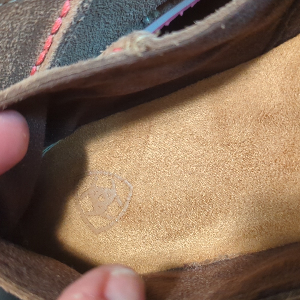 Ariat cactus loafers new try on wear only. - Picture 2 of 5